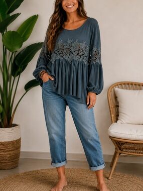 POL Sea Glass Blue Tunic Lace Inset Boho Flow Top Oversized Stretch Blouse